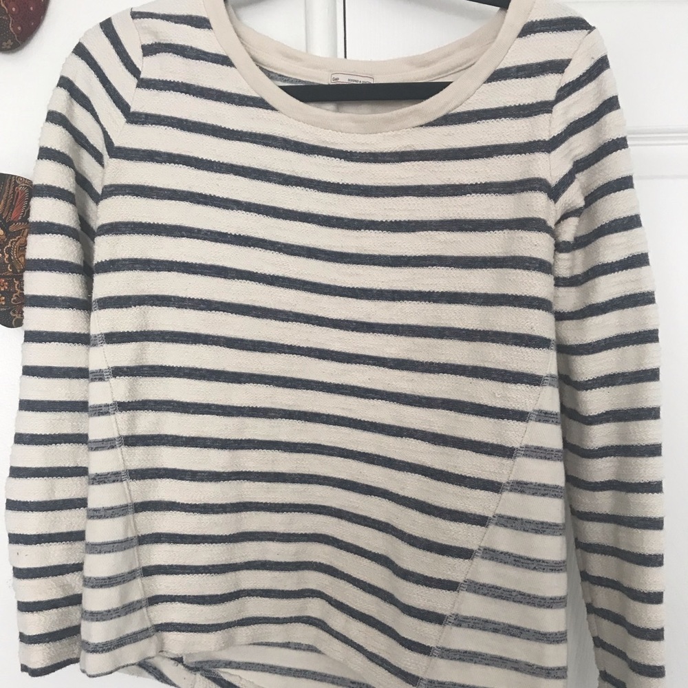 Strip warm weather sweatshirt